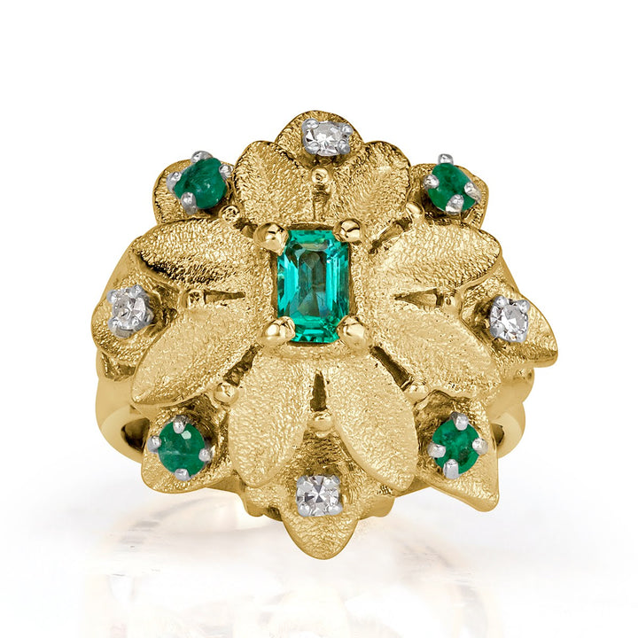 0.48ct Emerald and Lab Diamond Vintage Ring