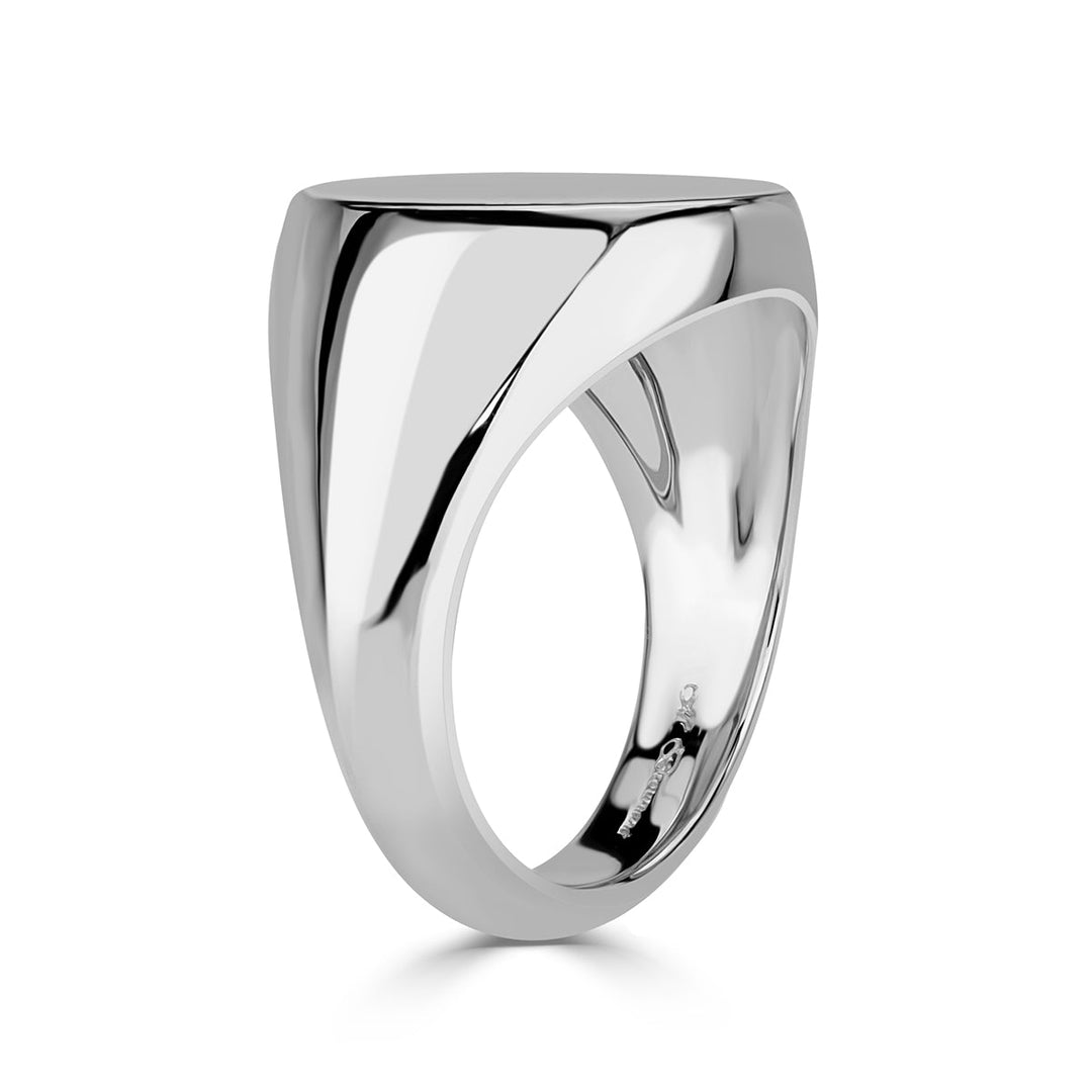 Classic Signet Ring in Platinum