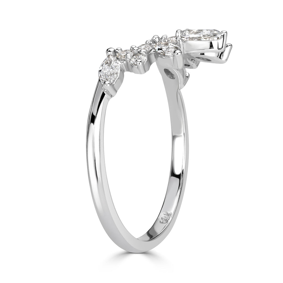 0.46ct Lab Diamond Starburst Curve Band in Platinum