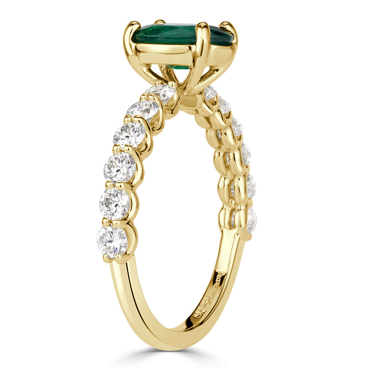 1.75ct Oval Cut Green Emerald Engagement Ring