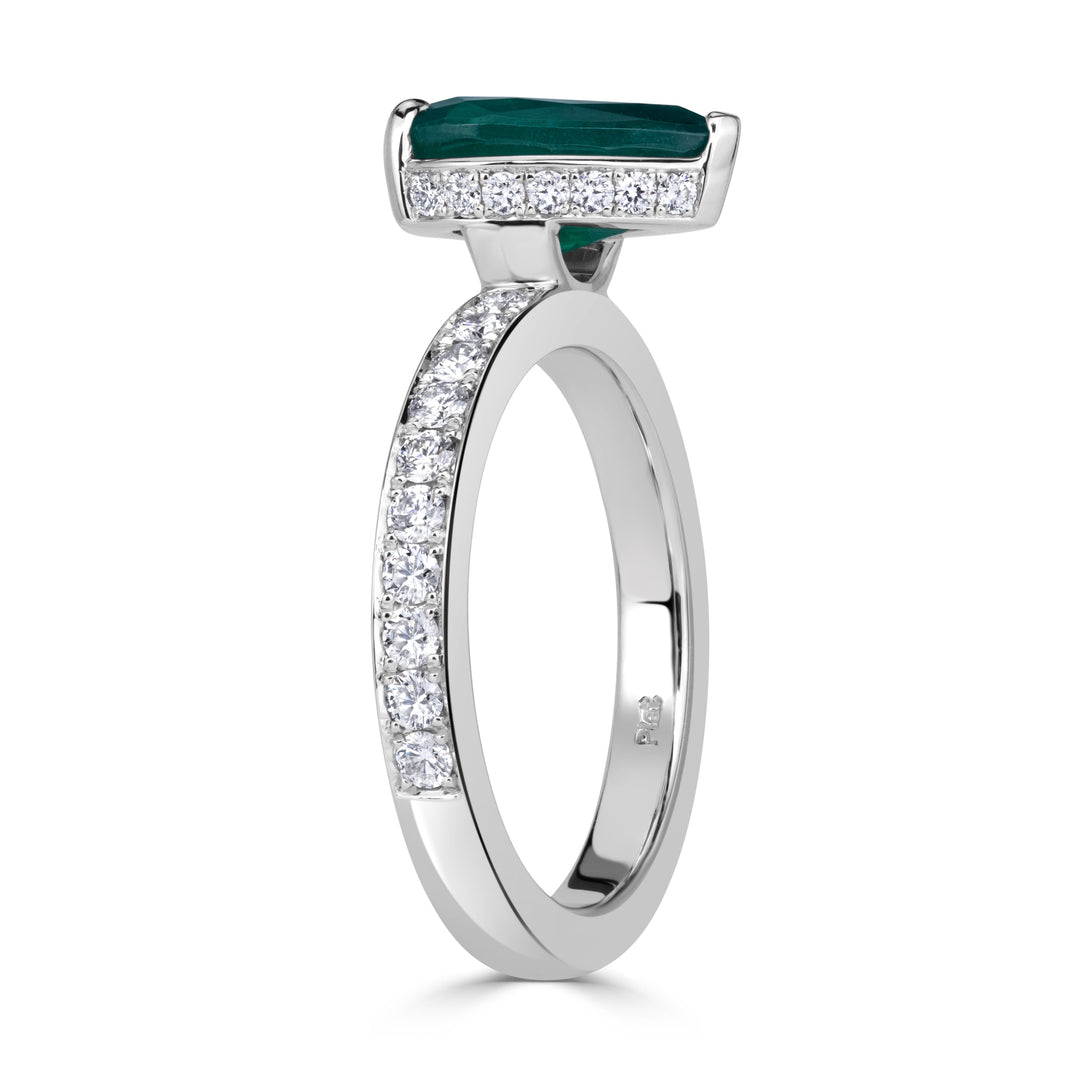 2.59ct Pear Shaped Green Emerald Engagement Ring