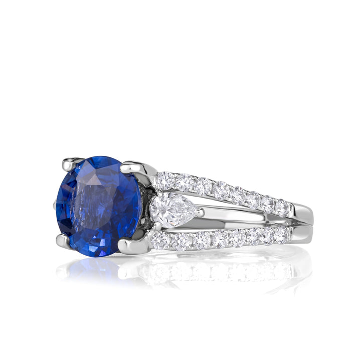 2.65ct Round Brilliant Cut Blue Sapphire Engagement Ring